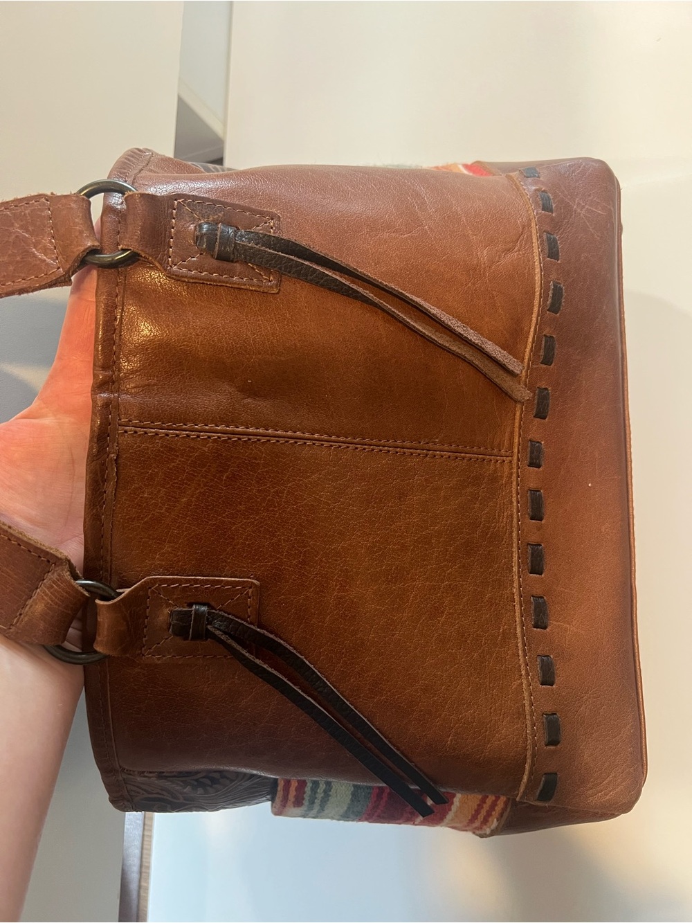 STS Ranchwear Chaynee Mountain (??) Multi-Material Patch Shoulder Bag - Picture 6 of 16